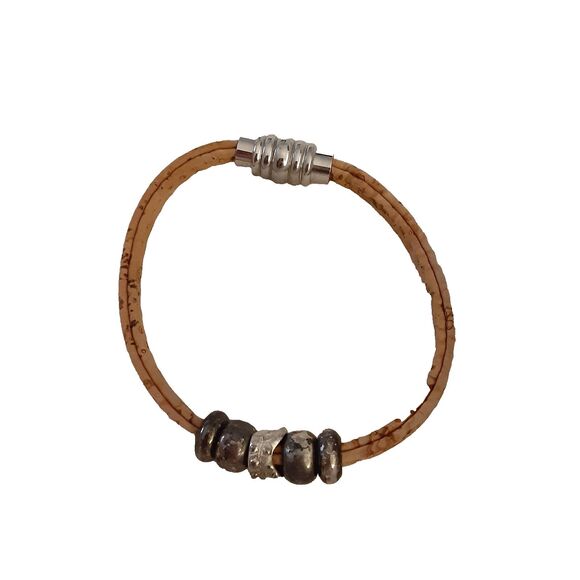 7" pewter tone beaded leather? bracelet rustic magnetic closure - Picture 2 of 3